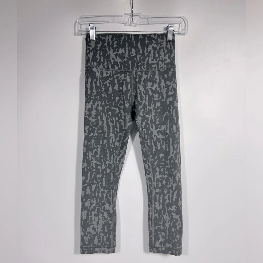 Lululemon Wunder Train High-Rise Crop 21